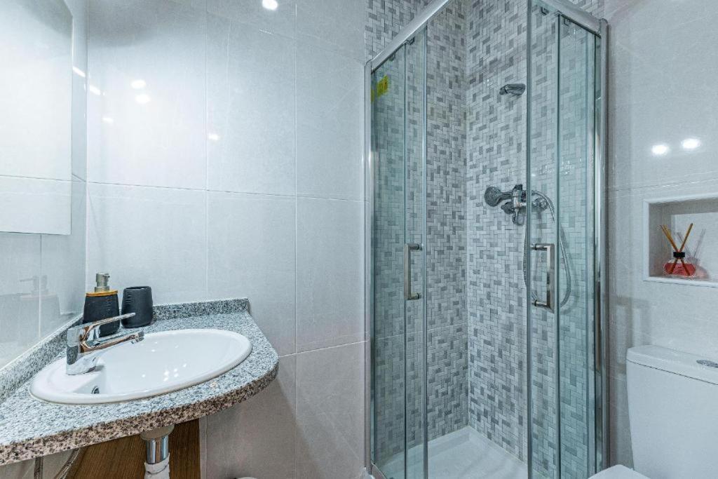 Casa Da Avo - City Center - Private Bedrooms Λάγος Δωμάτιο φωτογραφία